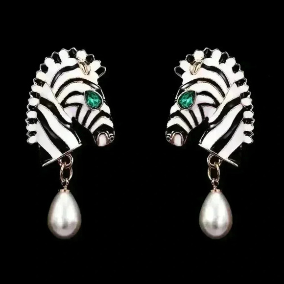 Elegant  Zebra Head Stud Pendant Earrings - Green Crystal Eyes, Pearl Drops - Picture 2 of 7